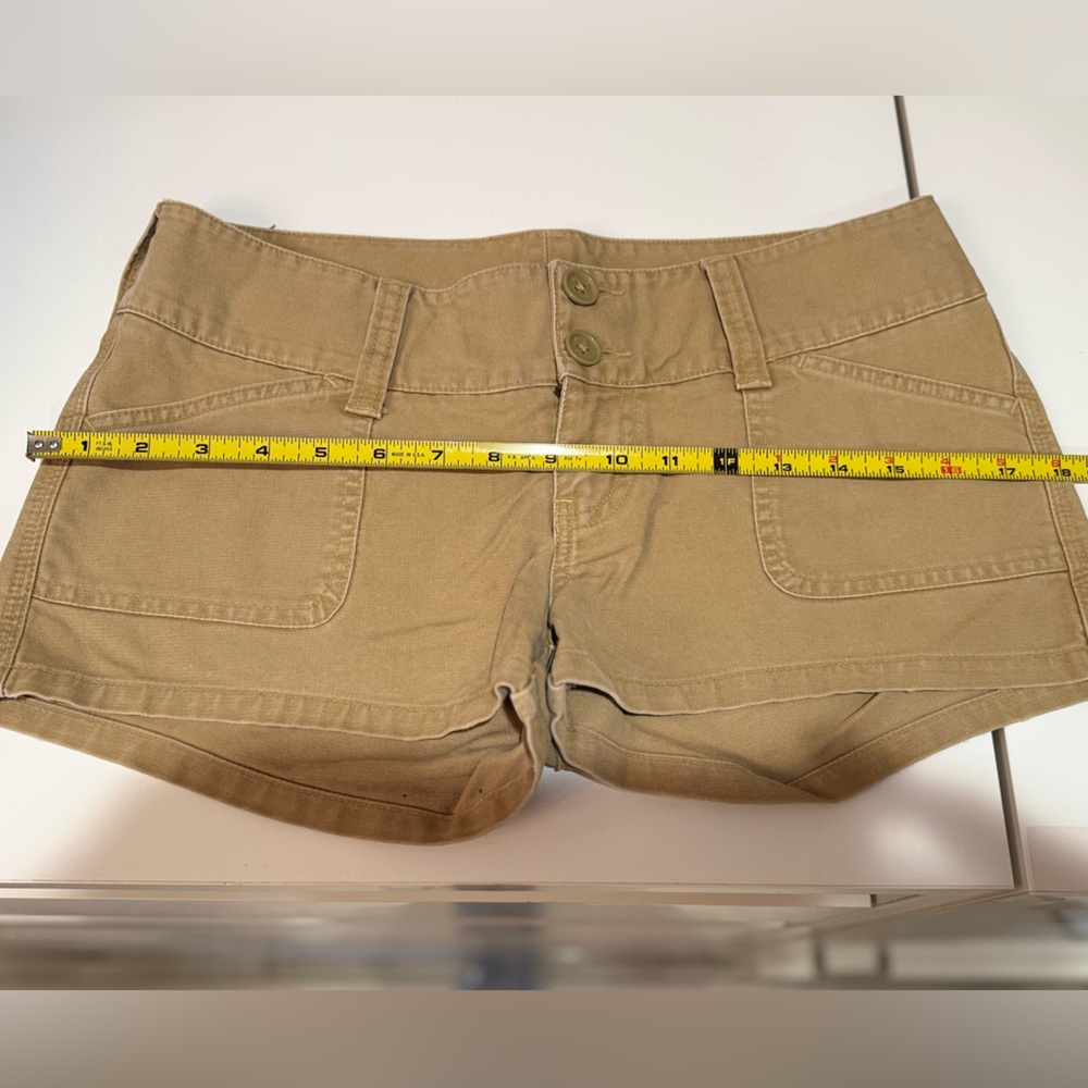 ❌SOLD❌ABERCROMBIE & FITCH Camel Khaki Shorts - Picture 6 of 7